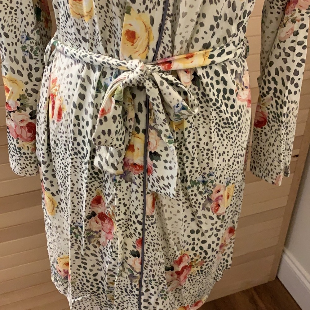 Johnny Was Winery Sleep Robe - Picture 8 of 14